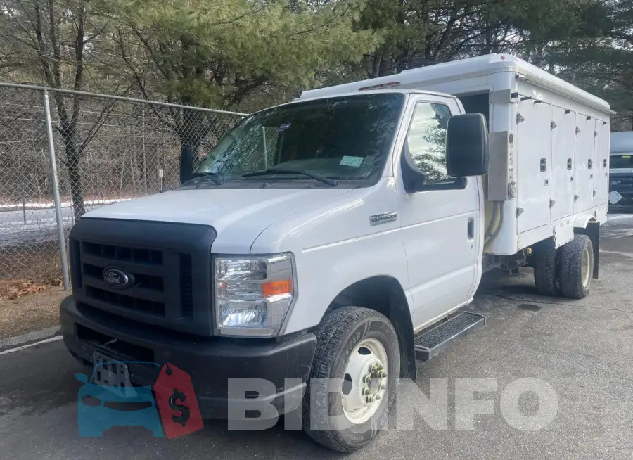 1FDXE4FS4JDC33224 Photo# 2