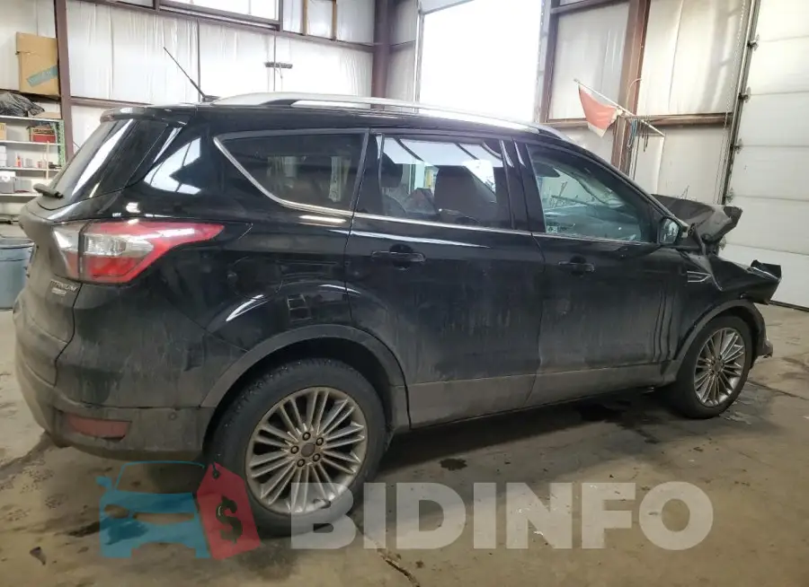 1FMCU9J96HUD61137 Photo# 3