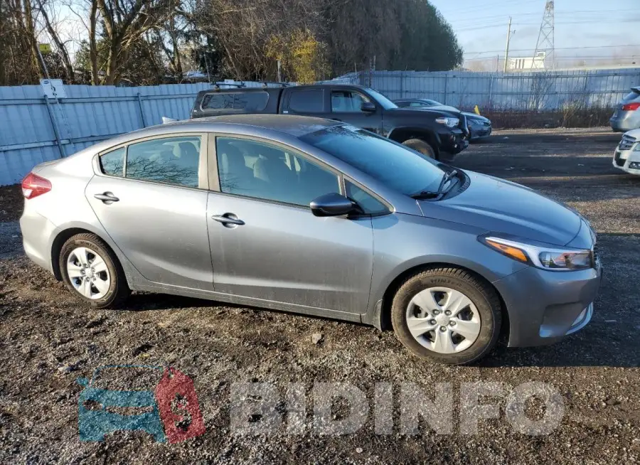 3KPFL4A73HE091532 Photo# 4