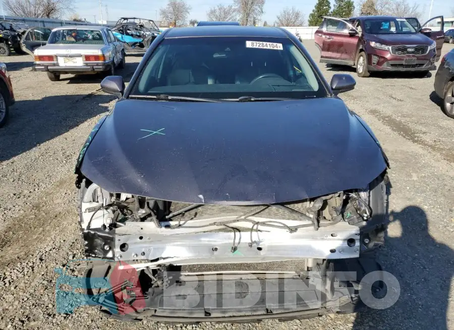 4T1G11AK3LU874840 Photo# 5