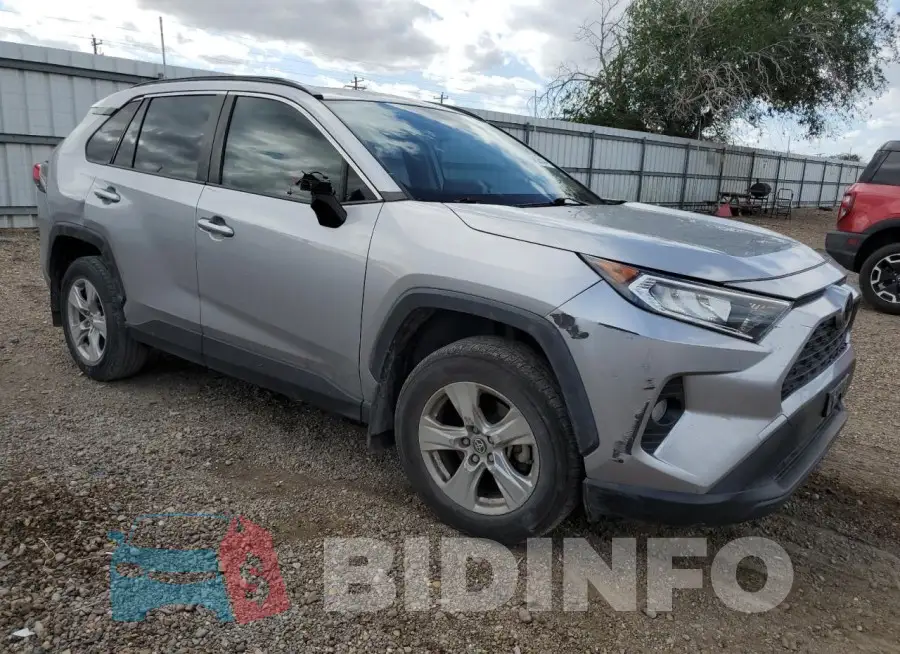 JTMW1RFV2MD068779 Photo# 4
