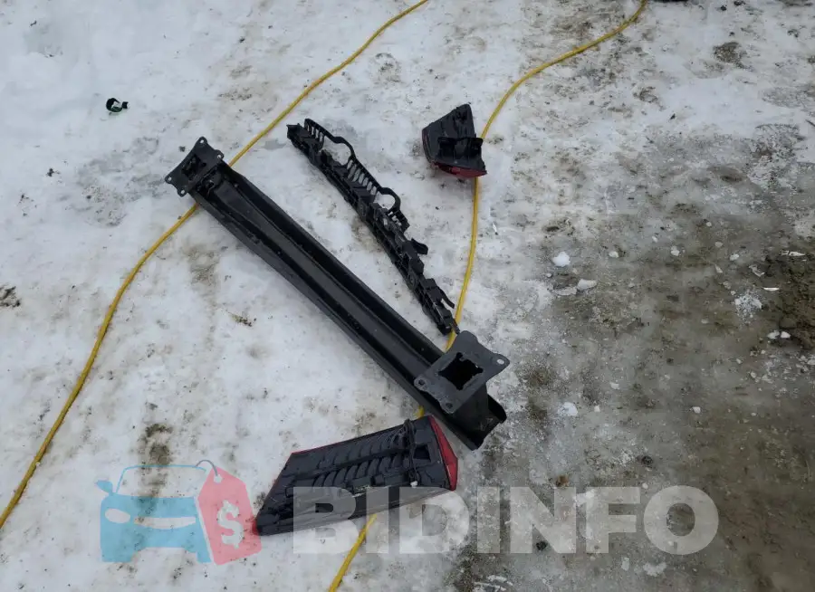 3VW5M7BU1RM048651 Photo# 12