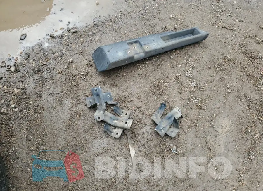 1C4BJWEG3HL695180 Photo# 12