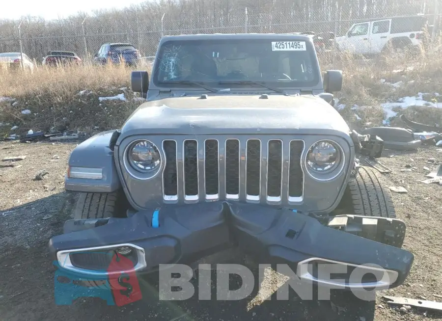 1C4JJXP67PW698912 Photo# 5