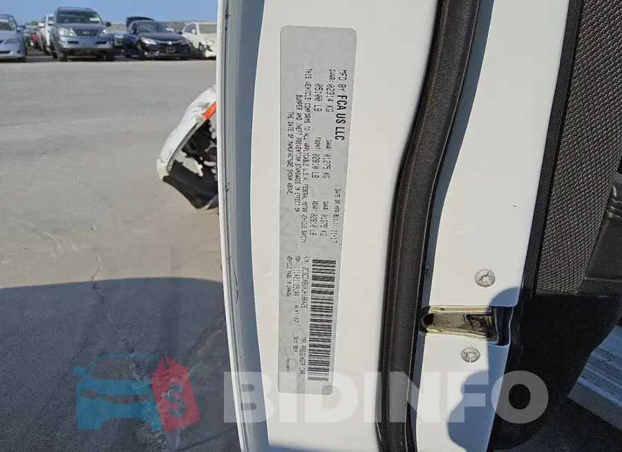 2C3CDXBGXJH186426 Photo# 12