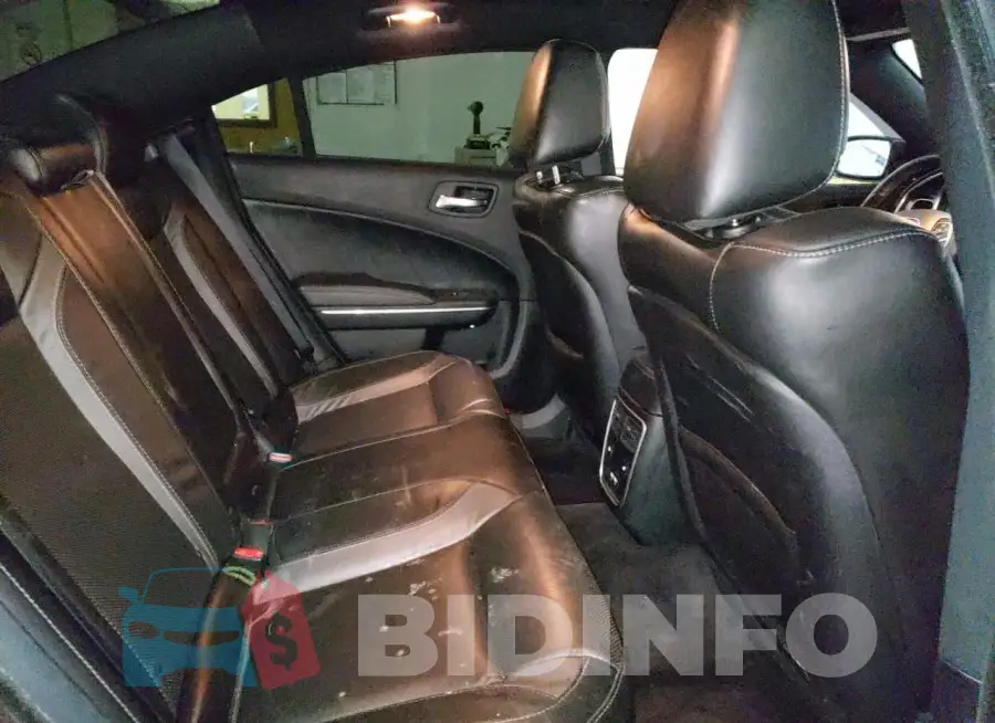 2C3CDXJG6JH292552 Photo# 10
