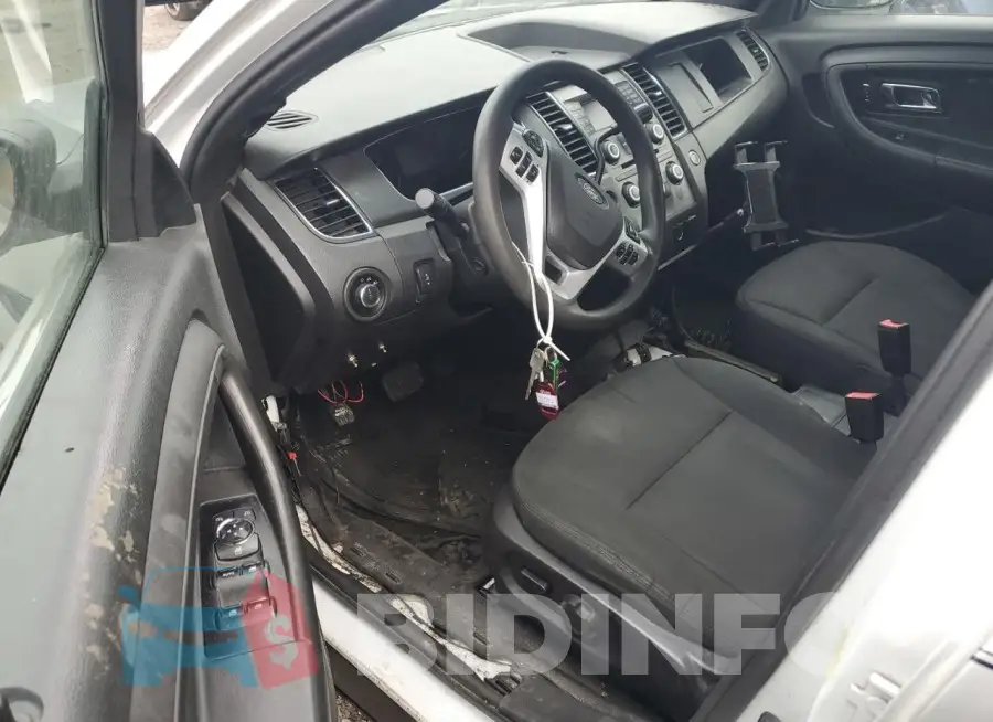 1FAHP2L89JG104576 Photo# 8