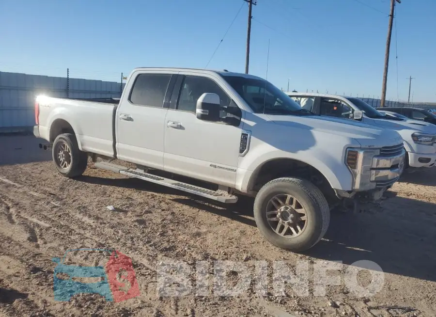 1FT8W3BT2JEB50965 Photo# 4