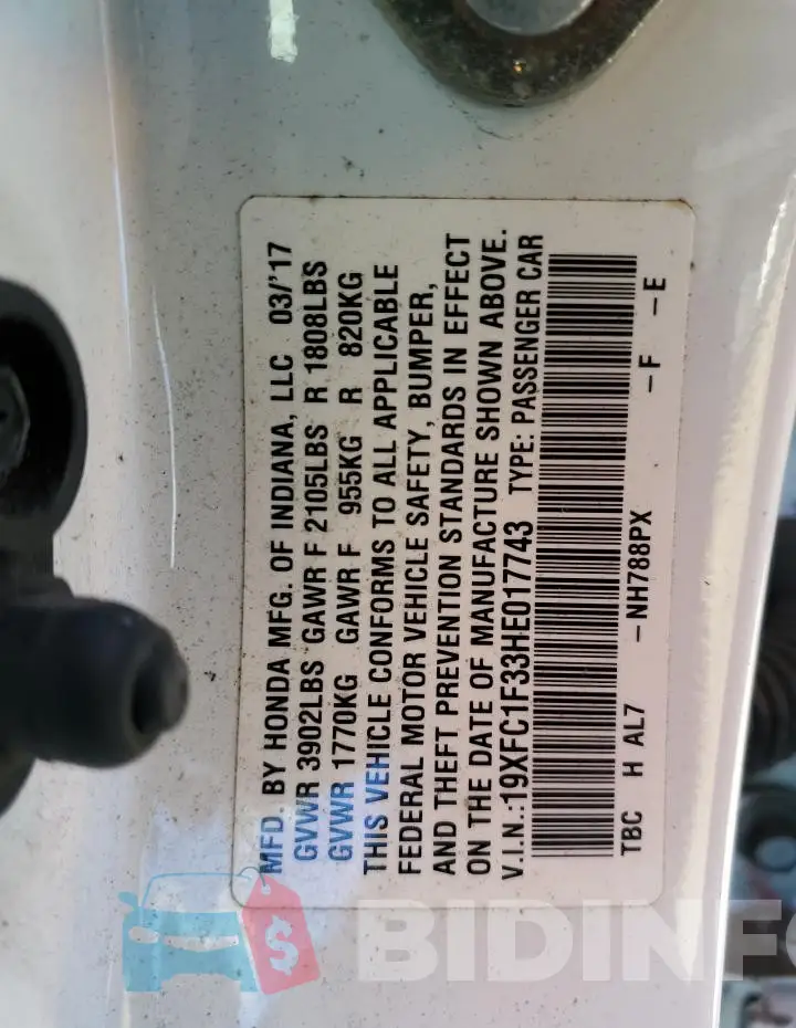 19XFC1F33HE017743 Photo# 12