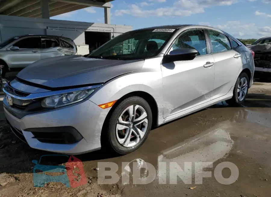19XFC2F58HE011900 Photo# 1