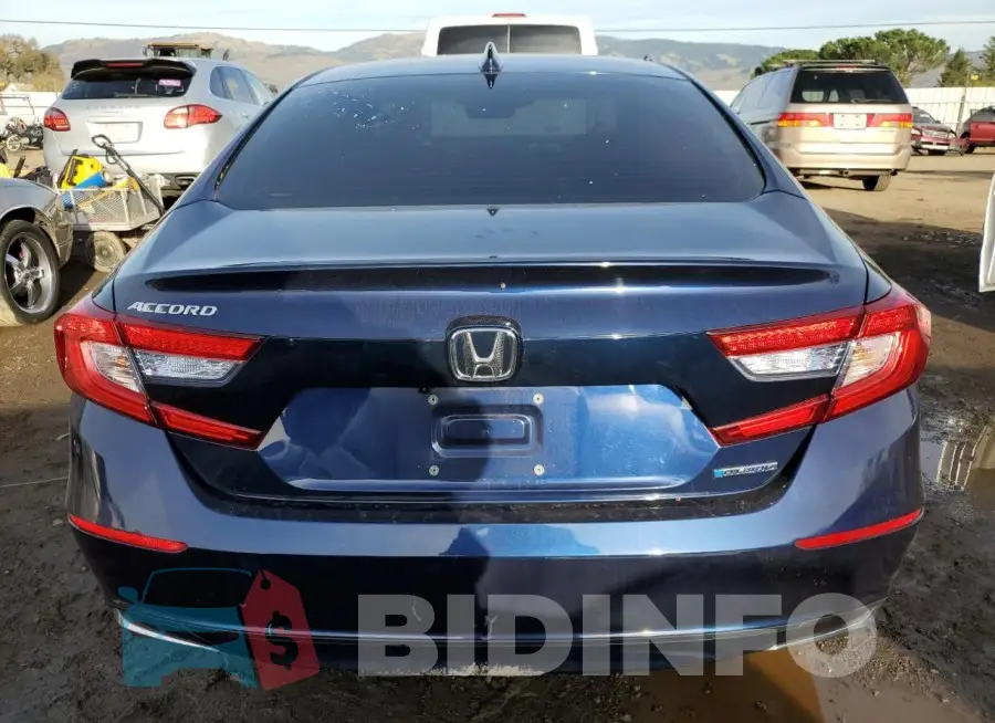 1HGCV3F56KA016995 Photo# 6