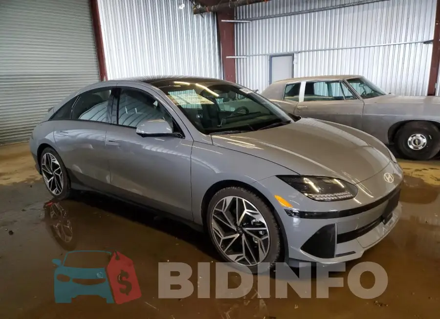 KMHM54AA2RA073570 Photo# 4