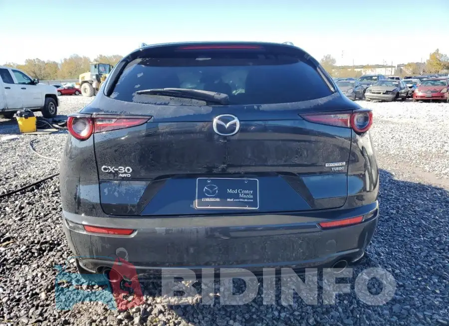 3MVDMBAY0MM311726 Photo# 6