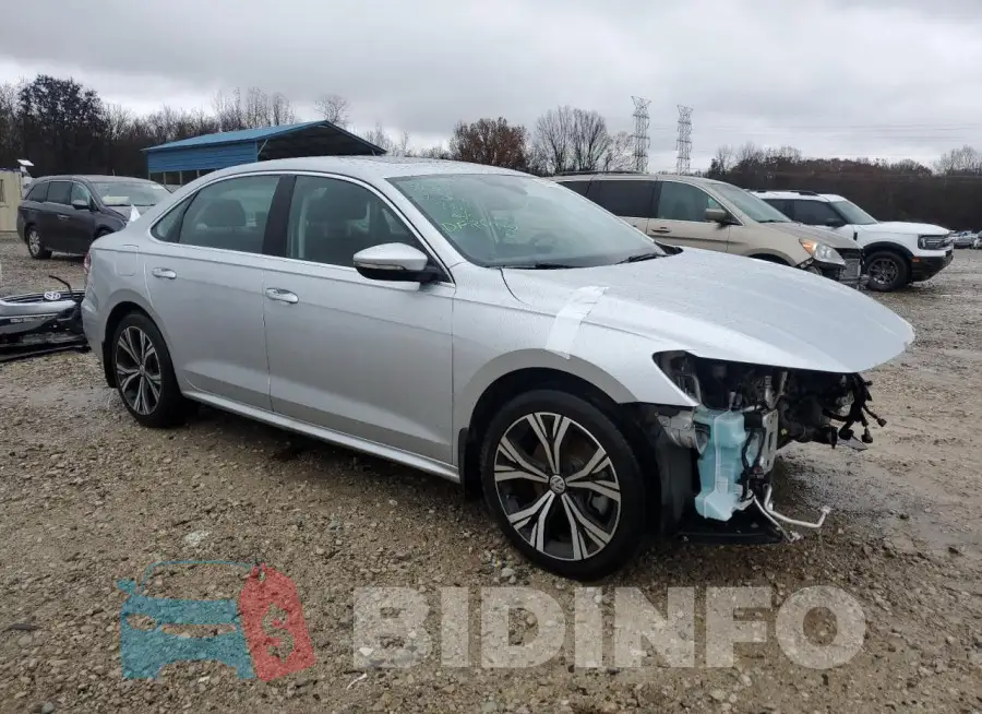 1VWSA7A32MC012255 Photo# 4