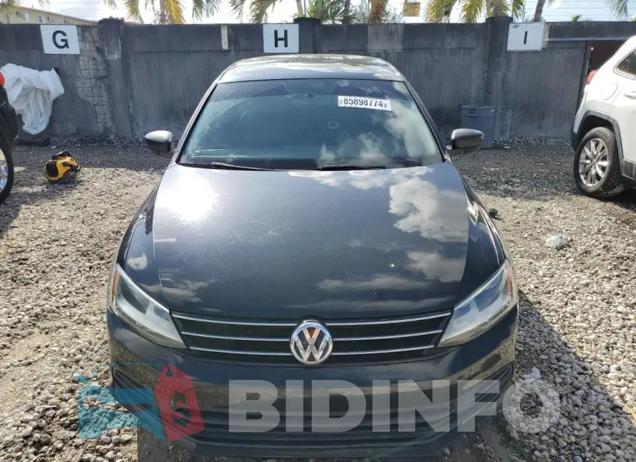 3VW167AJXGM242317 Photo# 5