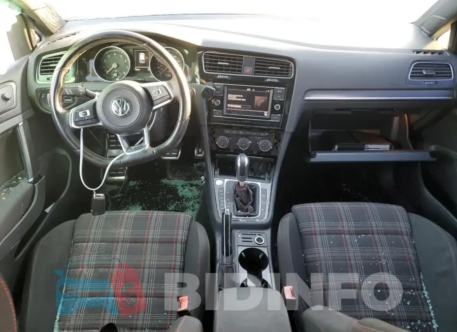 3VW6T7AU6KM013960 Photo# 8