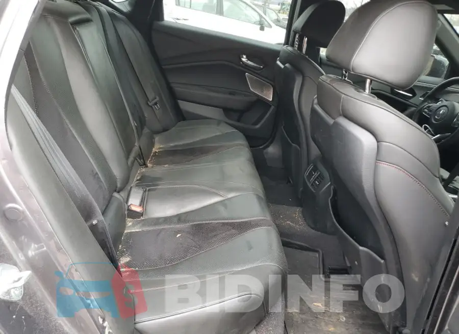 19UUB7F92PA000596 Photo# 10