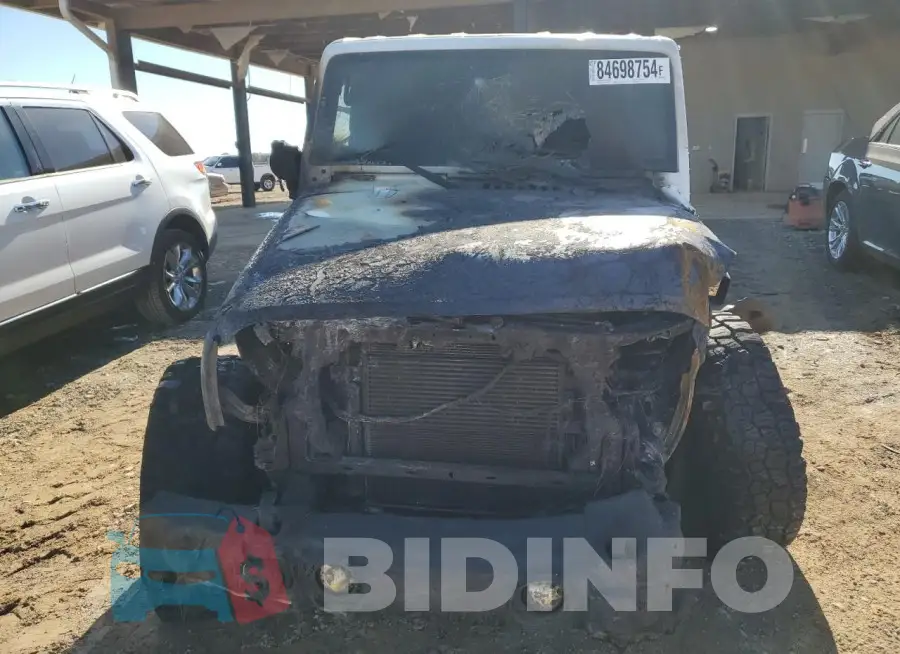 1C4BJWFG2GL243895 Photo# 5