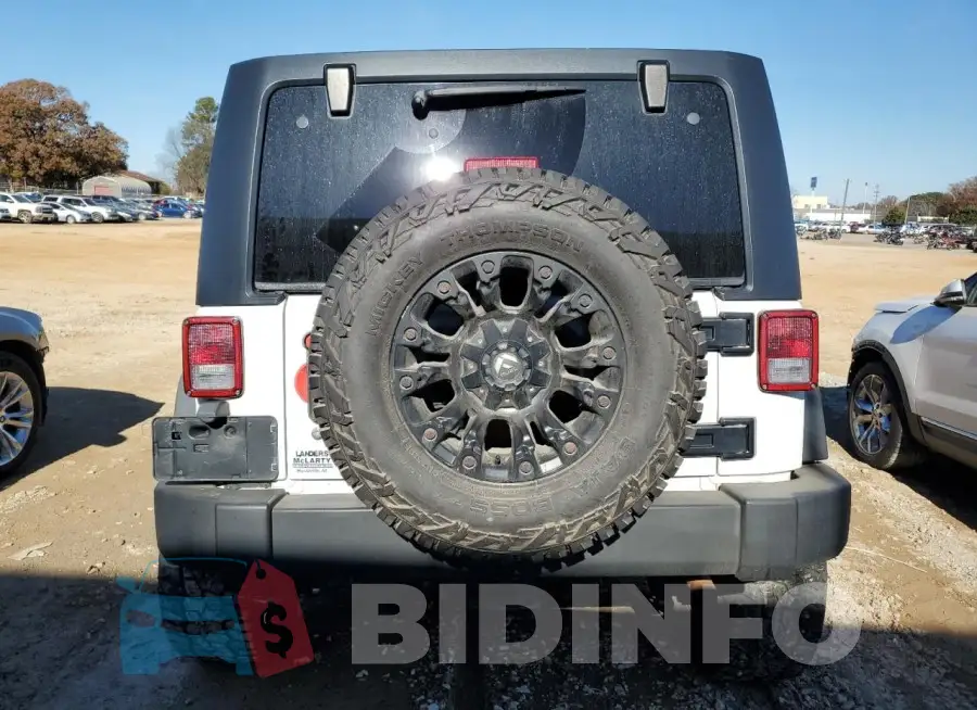1C4BJWFG2GL243895 Photo# 6