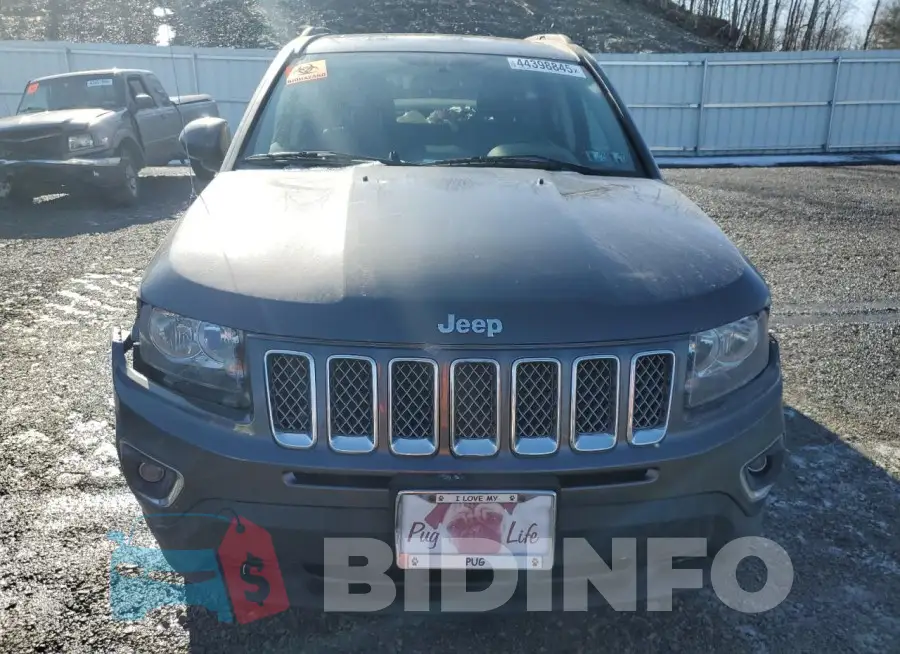 1C4NJDEB8HD177498 Photo# 5