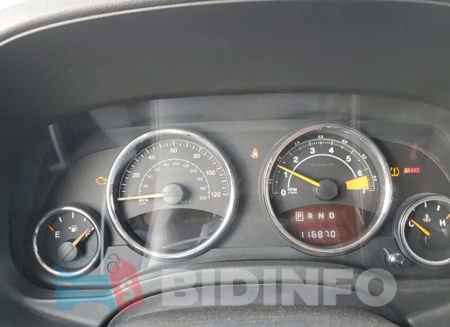 1C4NJDEBXGD810419 Photo# 9