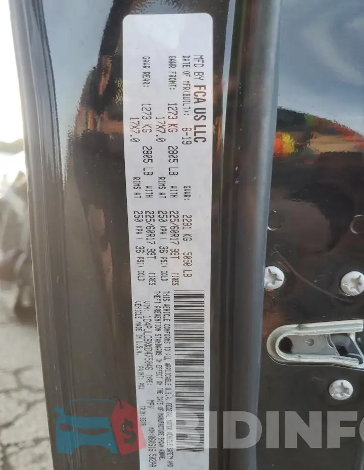 1C4PJLCBXKD475046 Photo# 13