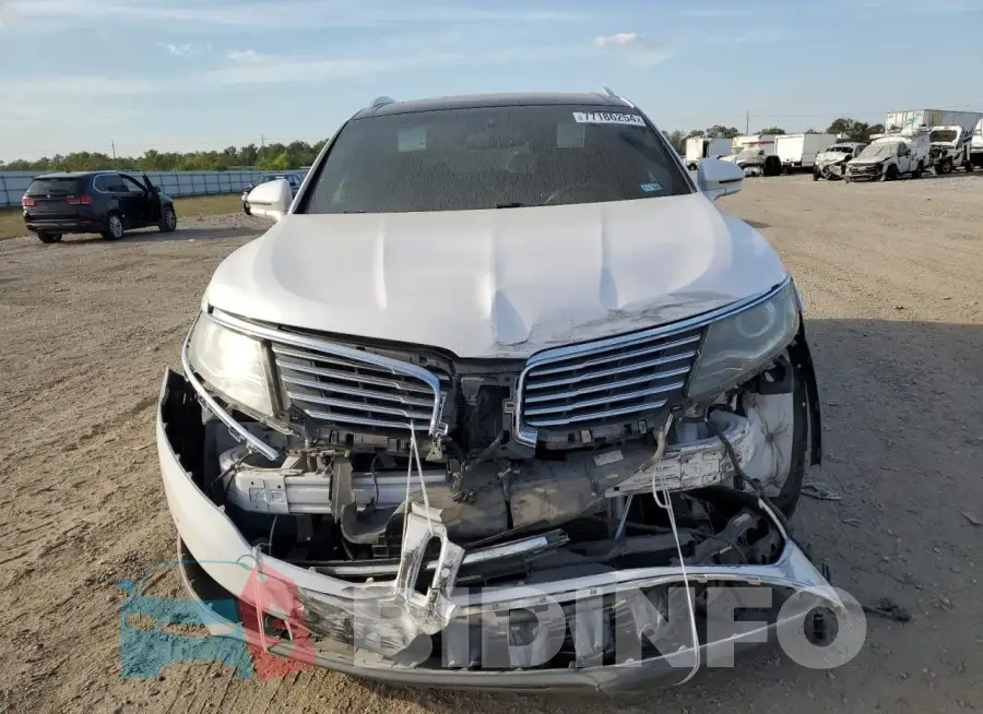 2LMTJ6LR8GBL88739 Photo# 5