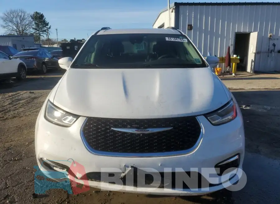 2C4RC1BGXNR138818 Photo# 5