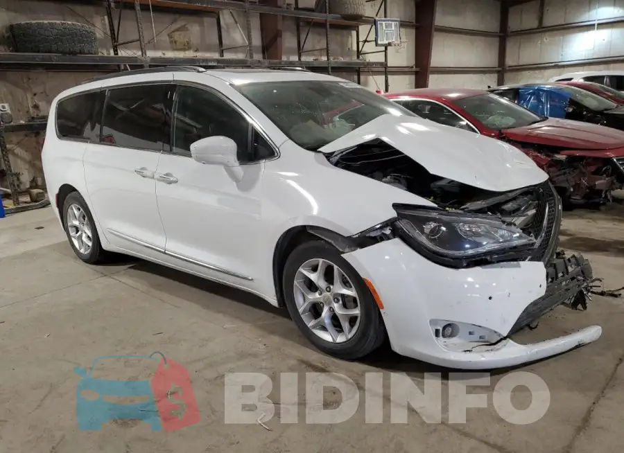2C4RC1EG3LR110268 Photo# 4