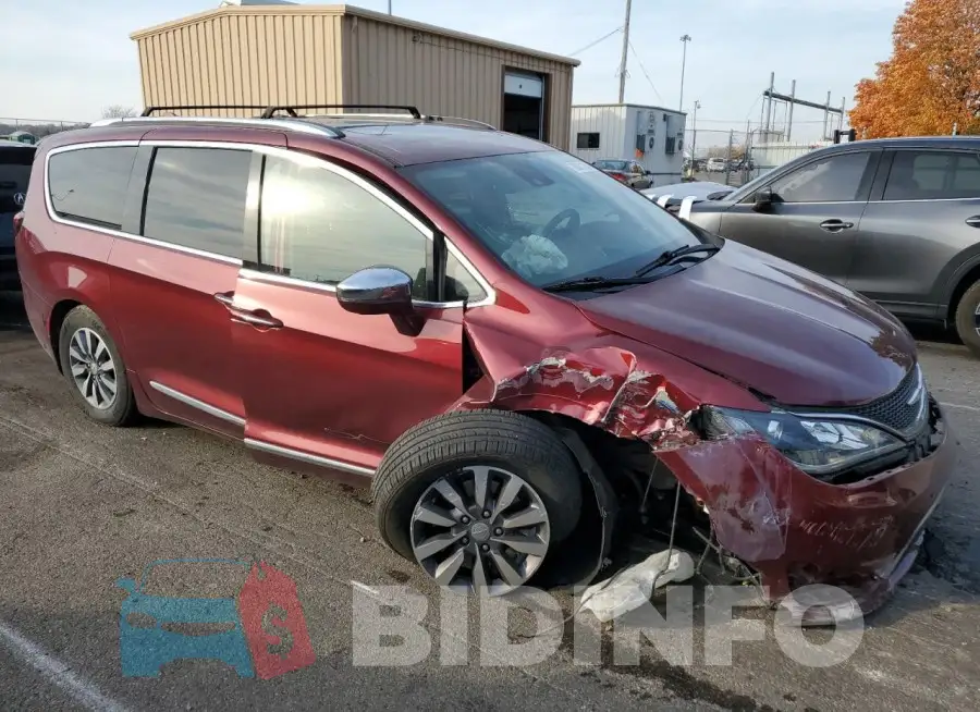 2C4RC1N72LR271095 Photo# 4