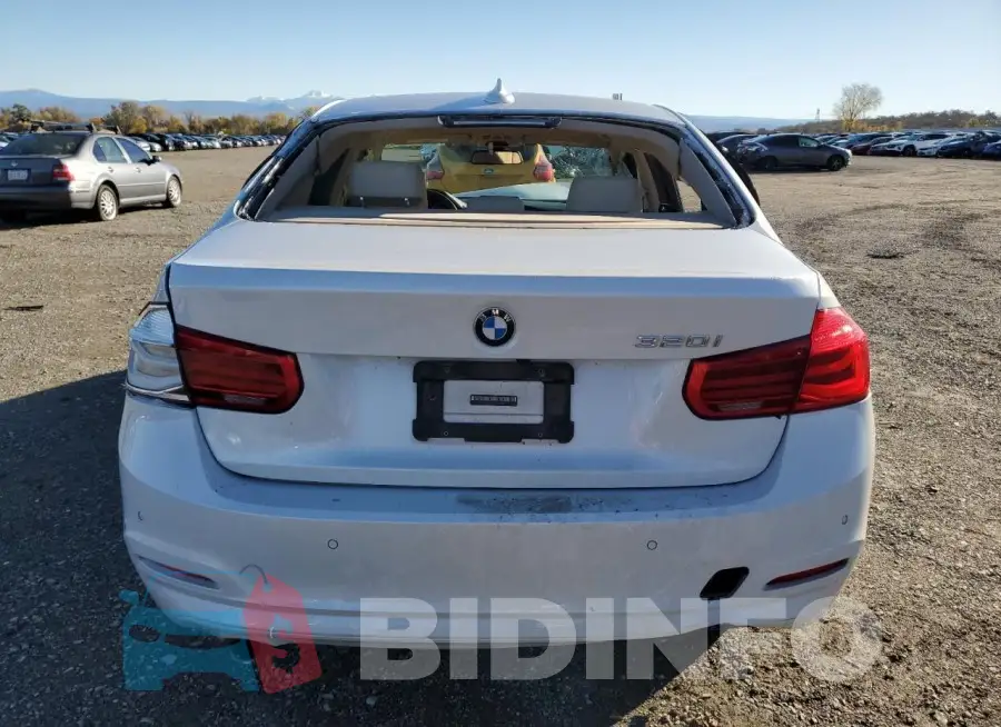 WBA8E1G53GNU11379 Photo# 6