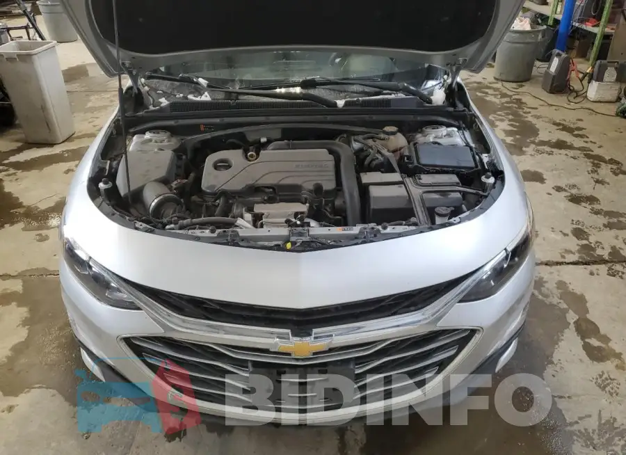 1G1ZB5ST2KF215927 Photo# 11
