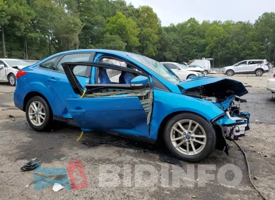 1FADP3F21HL209321 Photo# 4