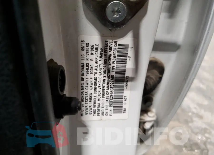 19XFC2F56GE092748 Photo# 12
