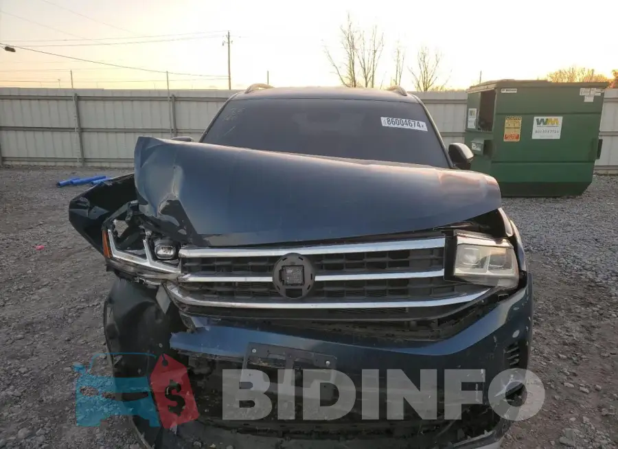 1V2HR2CA1MC543014 Photo# 5