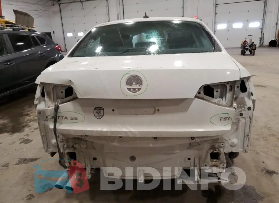 3VWDB7AJ1HM255077 Photo# 6