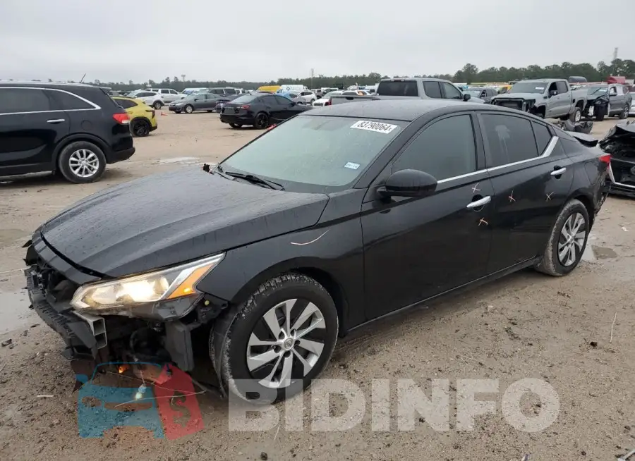 1N4BL4BV9LC195217 Photo# 1
