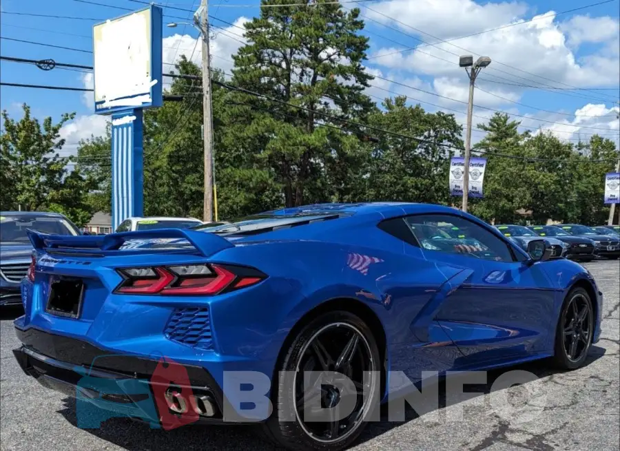 1G1YC2D43M5118130 Photo# 4