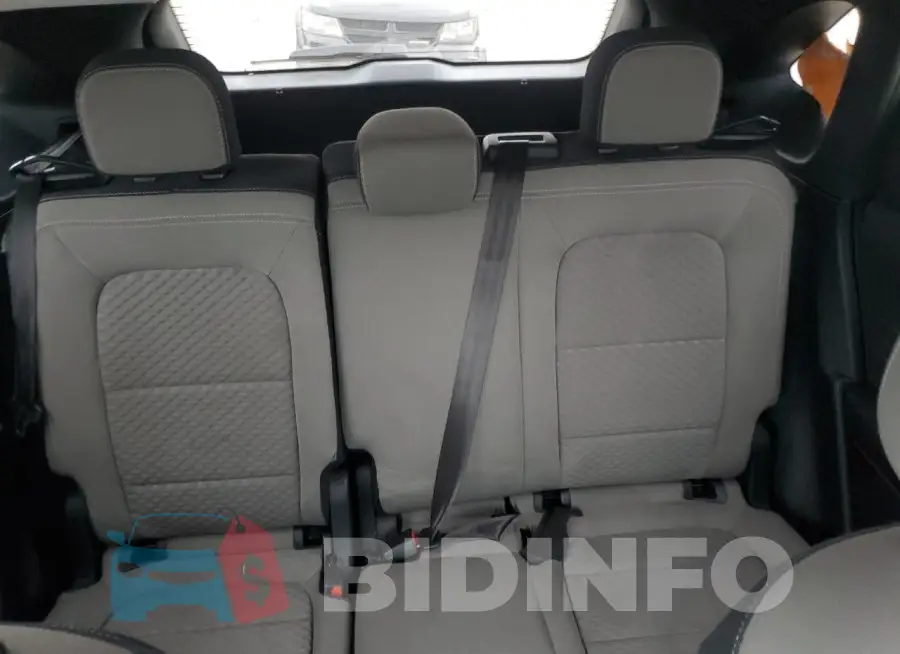 1FMCU9G6XNUB22926 Photo# 10