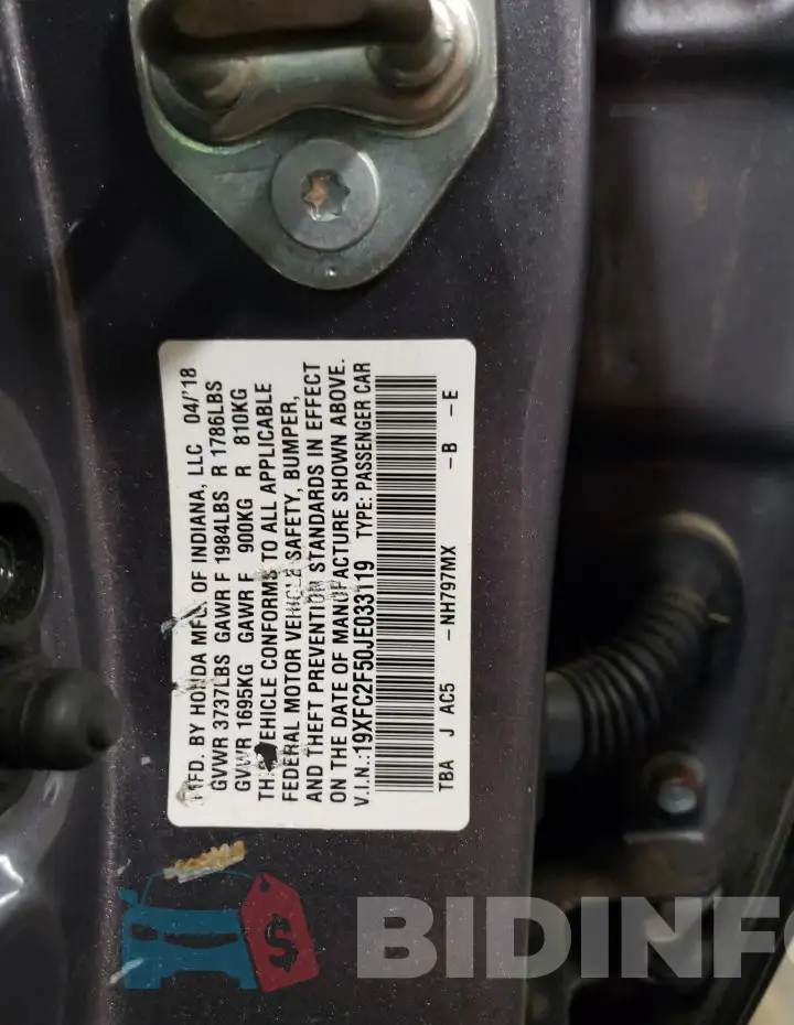 19XFC2F50JE033119 Photo# 12