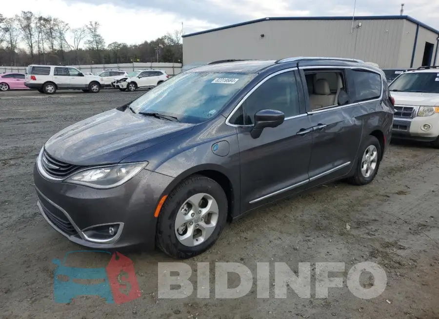 2C4RC1L78JR183426 Photo# 1