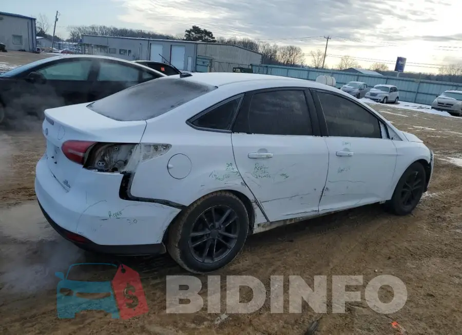 1FADP3F24GL339284 Photo# 3