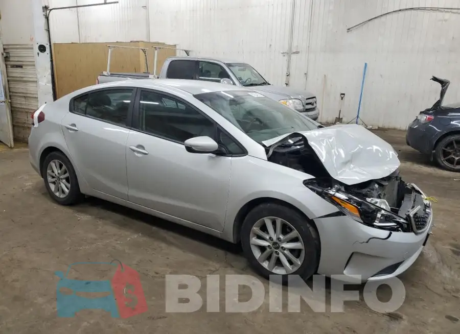 3KPFL4A77HE132356 Photo# 4
