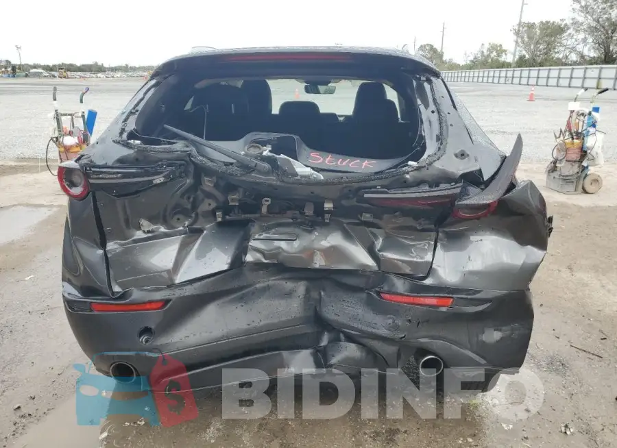 3MVDMBAY9NM453333 Photo# 6