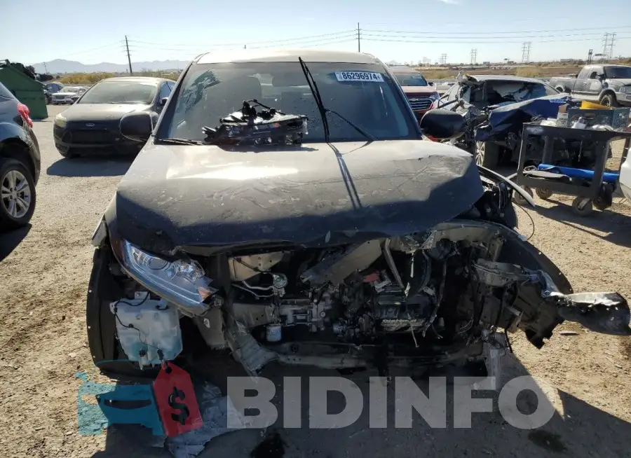 JA4AD2A38LZ007673 Photo# 5