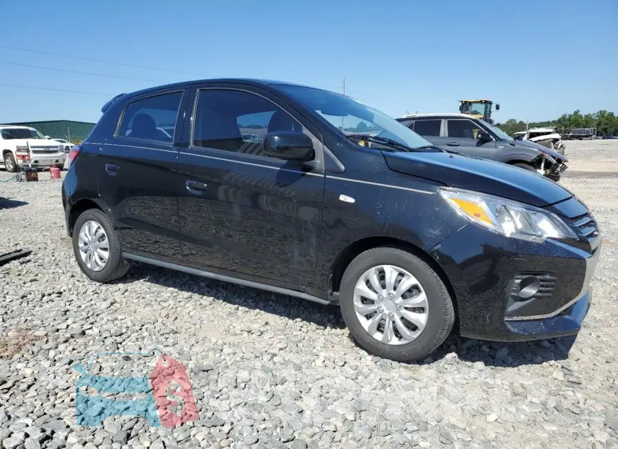 ML32AUHJ9MH002821 Photo# 4