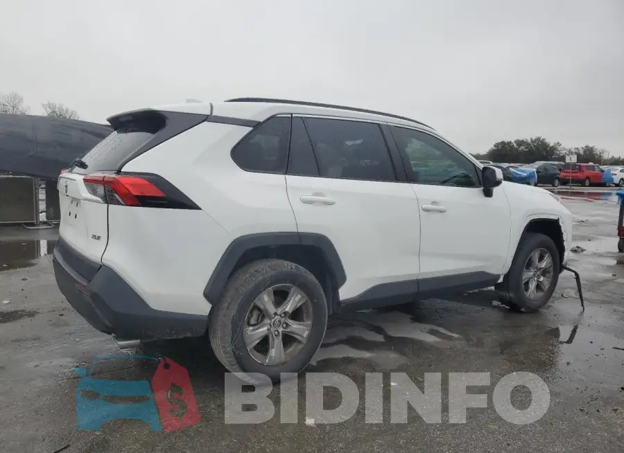 JTMW1RFV3KD014971 Photo# 3