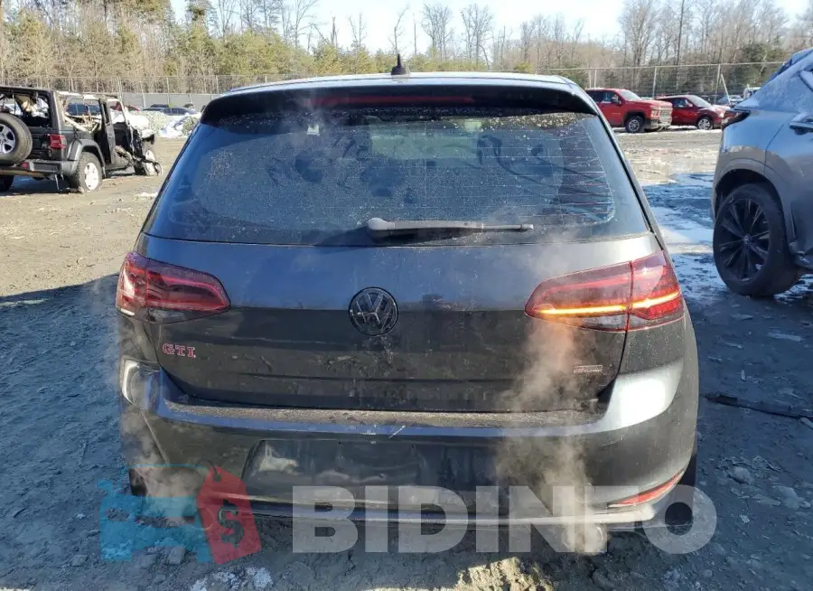 3VW447AUXHM018690 Photo# 6