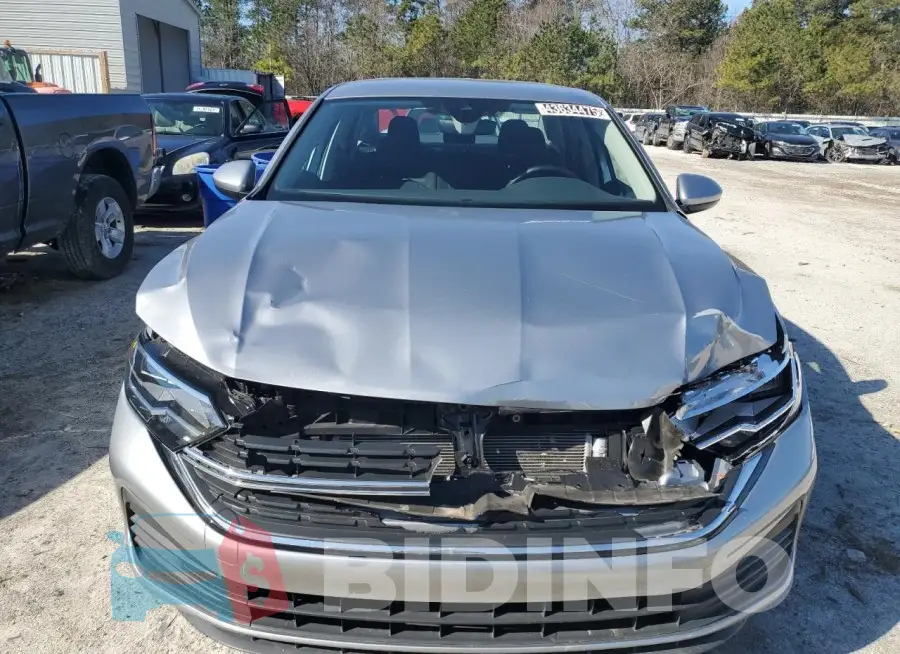 3VW5M7BU0RM044011 Photo# 5