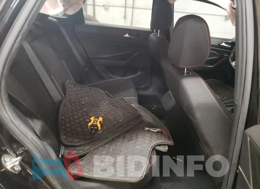 3VW5T7BU7KM186266 Photo# 10